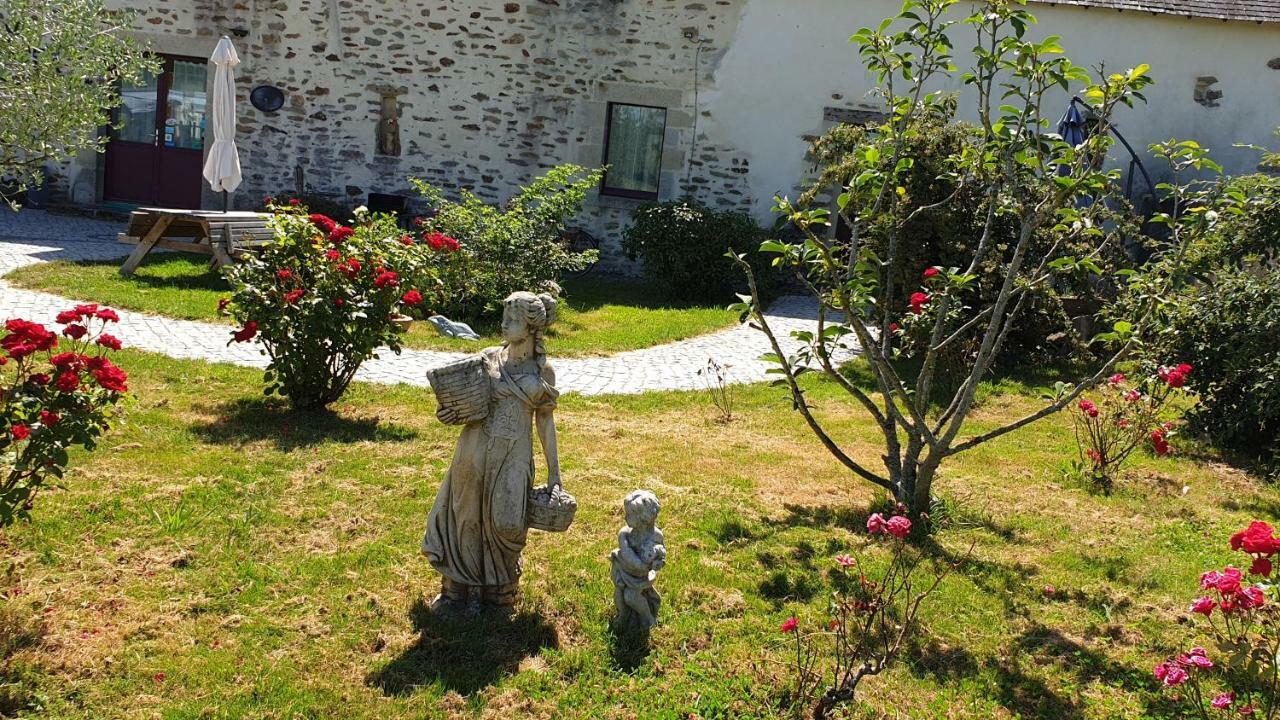 Le Colombier De Kerguezec Bed & Breakfast Surzur Exterior foto